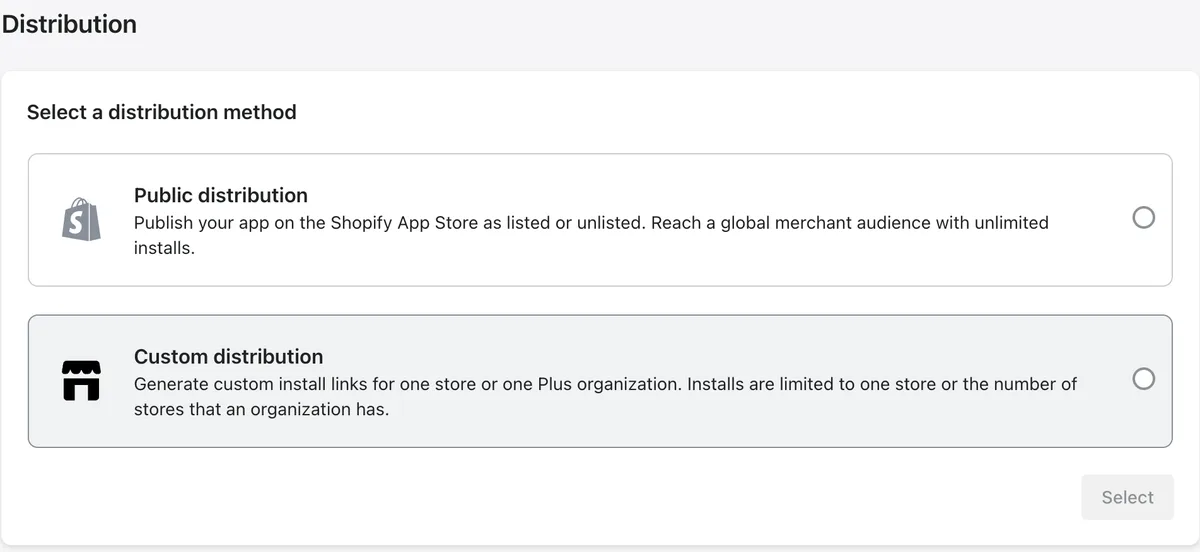 Shopify Partner dashboard showing Public distribution and Custom distribution options, with custom distribution described as limited to one store or one Plus organization