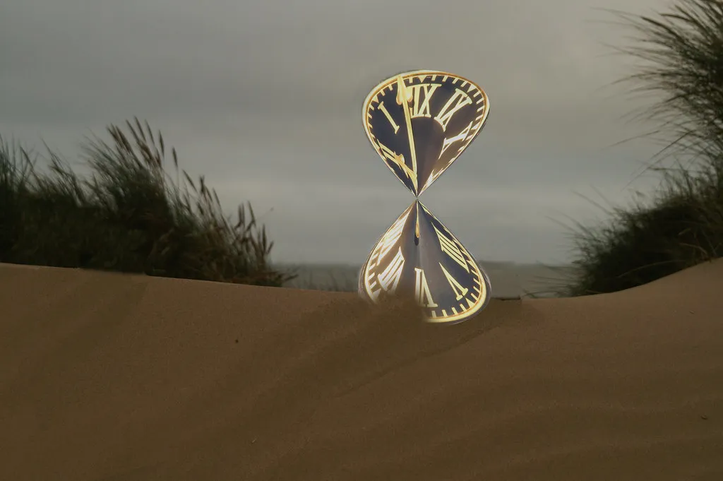An hourglass, representing the countdown to a scheduled API removal date